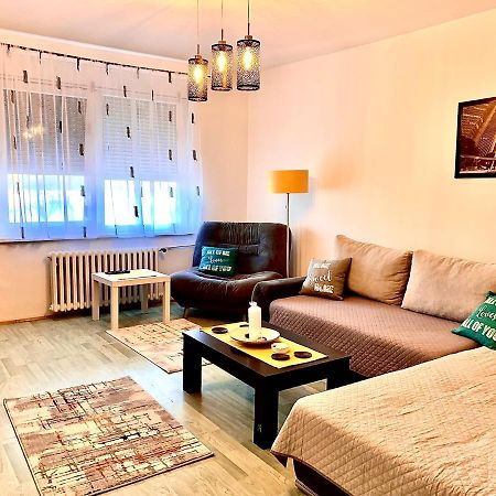 נובי סאד Apartman Danube מראה חיצוני תמונה