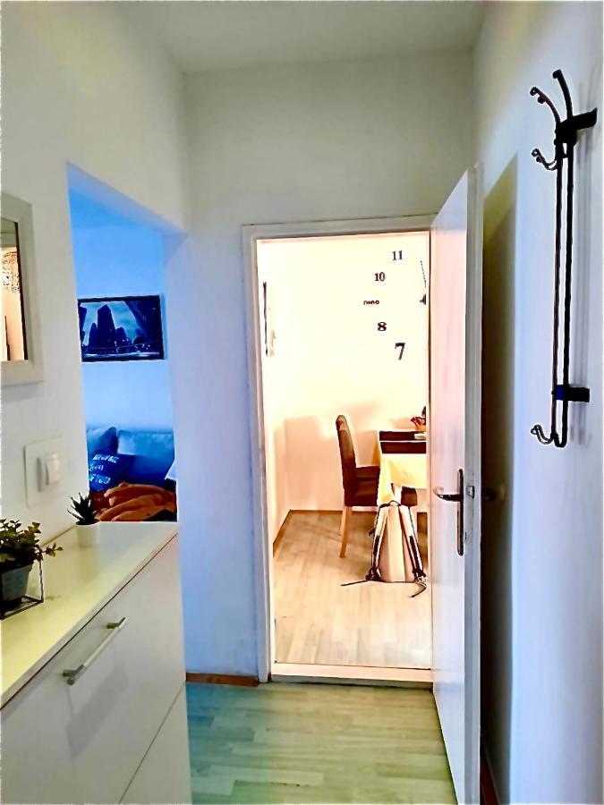 נובי סאד Apartman Danube מראה חיצוני תמונה
